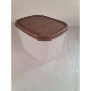 Vintage Tupperware Modular Mates 8 Cup #1792-4 With Brown Lid #1793-2